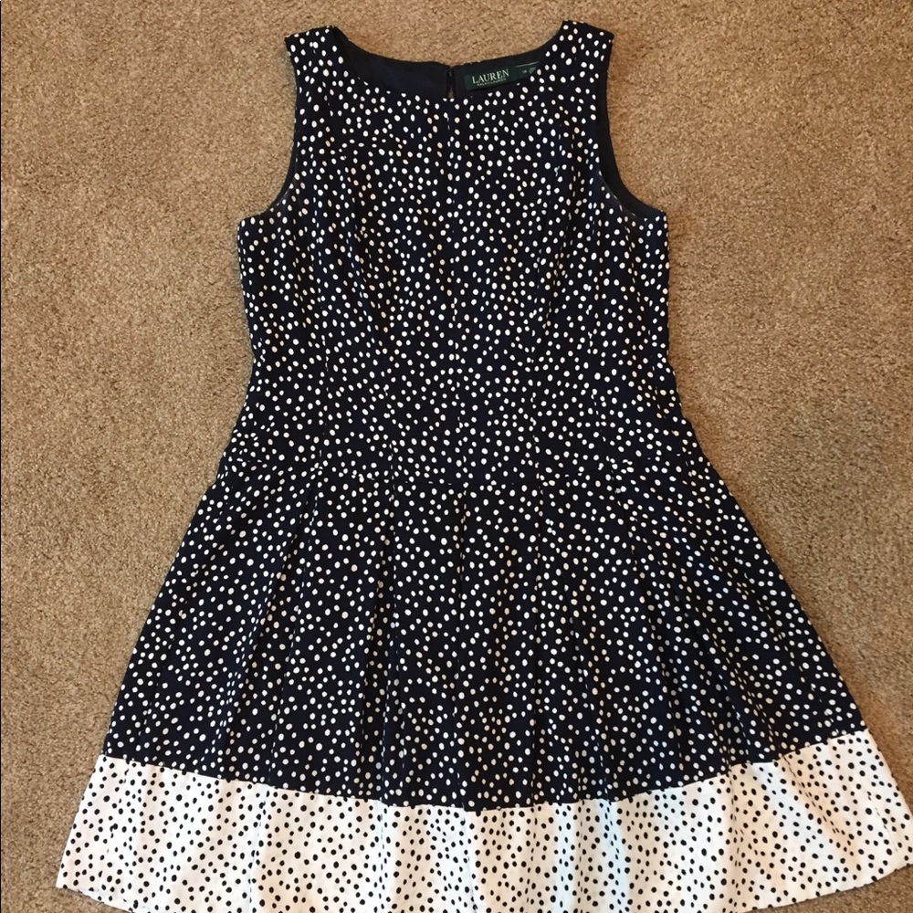 Navy/white